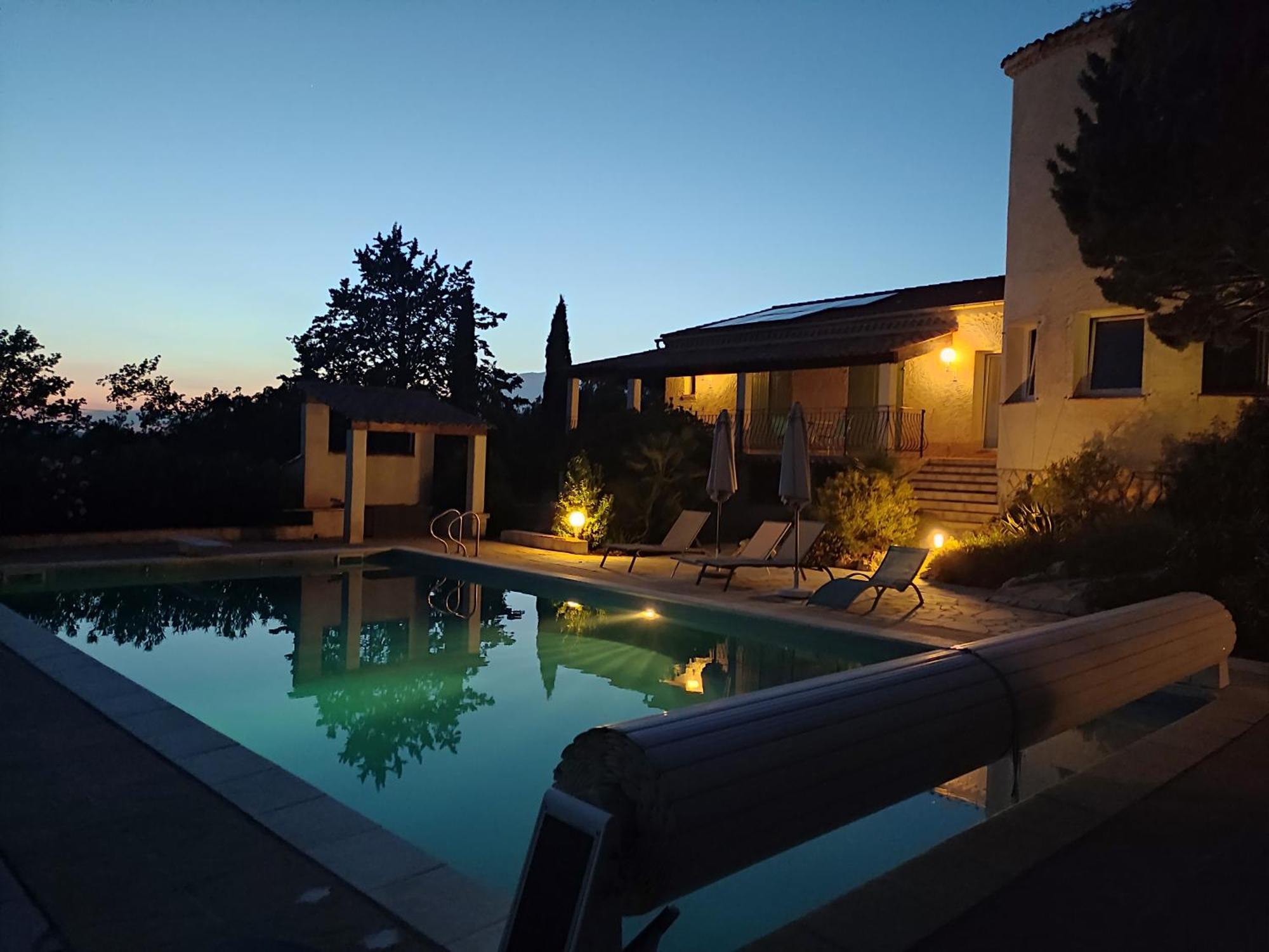 فيلا Lorgues, La Tourelle, Immense Piscine, Plongeoir, Vue, Au Grand Calme المظهر الخارجي الصورة